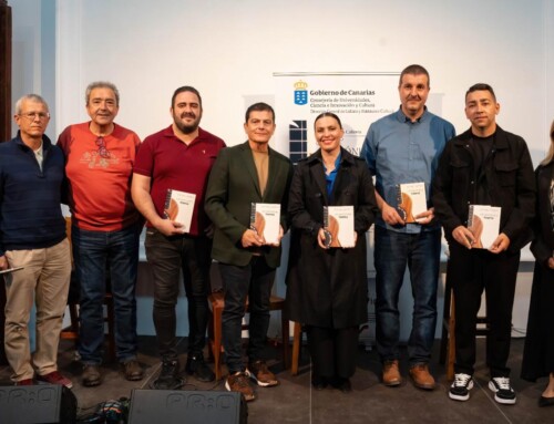 Teguise presenta el libro ‘Crónicas del Timple’, de Benito Cabrera y Daniel Morales