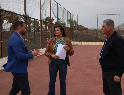 El Ayuntamiento y el Gobierno de Canarias remodelan las canchas deportivas de Costa Teguise