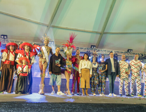 El mundo de la Televisión arranca en Teguise con la presentación de los grupos y colectivos del Carnaval 2025