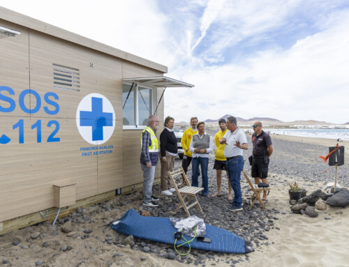 Teguise refuerza la seguridad y protección de sus playas con nuevos puestos de socorristas, torretas de vigilancia y señalización
